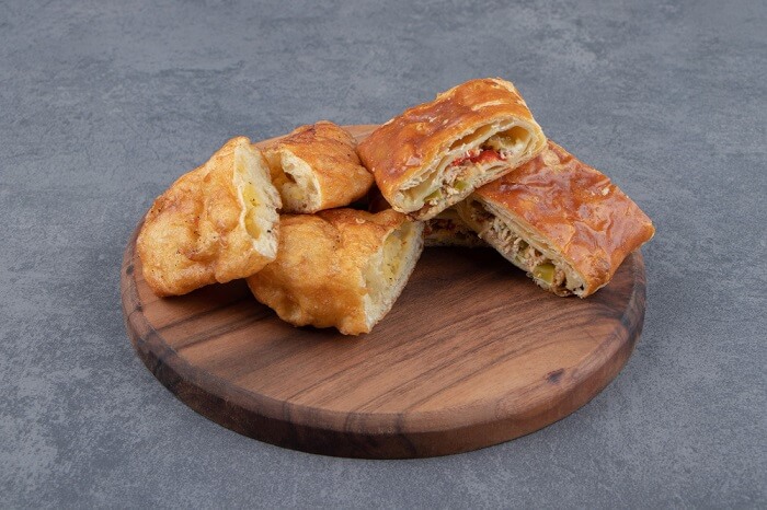 Martabak Wahidin: Kenikmatan yang Menggoda di Jantung Cilacap